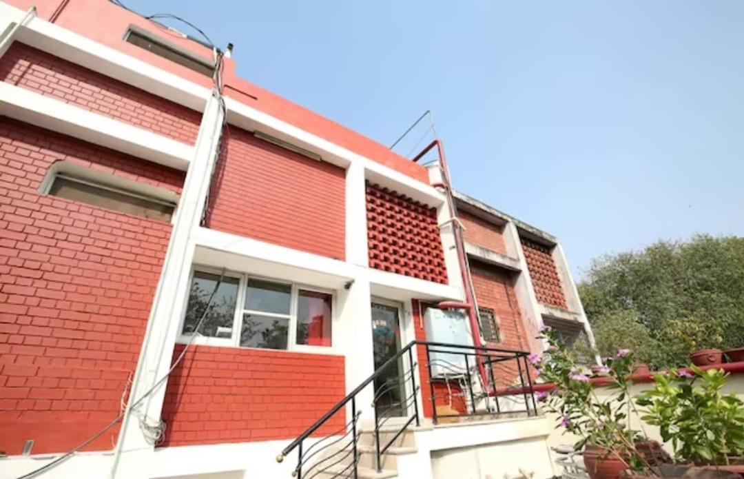 Hotel Arina Chandigarh Exterior photo